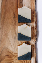 Load image into Gallery viewer, Santal Bar